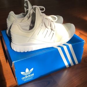 White Adidas Sneakers